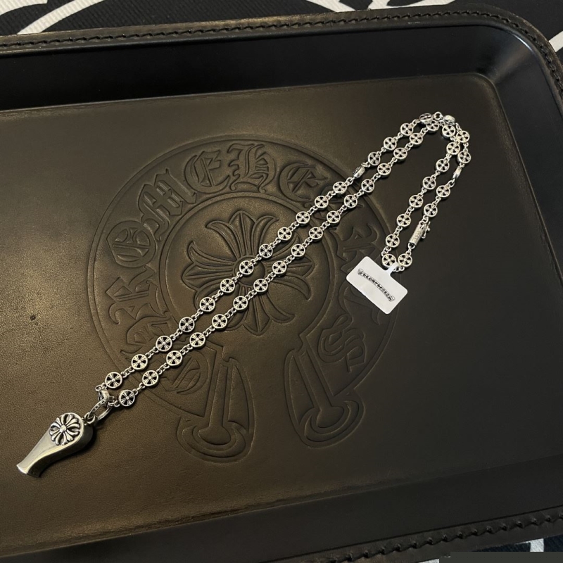 Ch**me He**ts necklaces